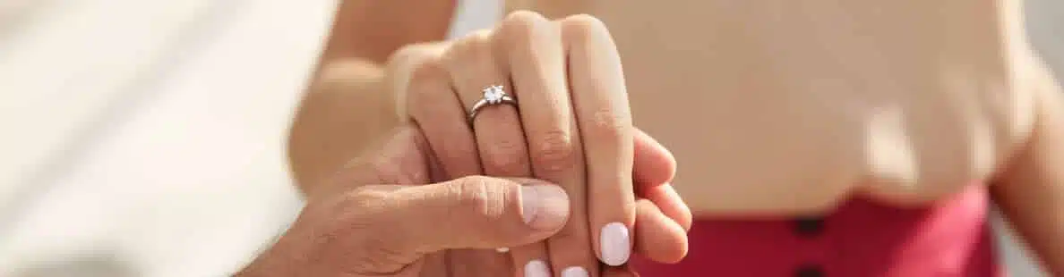 12 Myths And Stereotypes About Promise Rings: Big, Bold, Expensive