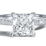 princess cut diamond engagement ring